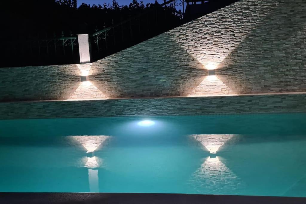 Paradise House - Apartment In Villa With Private Pool And Private Garden Aldeia do Mato  المظهر الخارجي الصورة